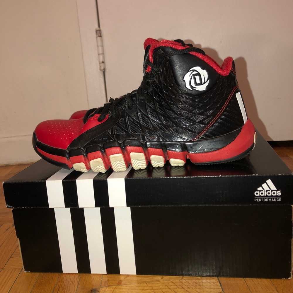 Adidas D Rose US 5 Youth